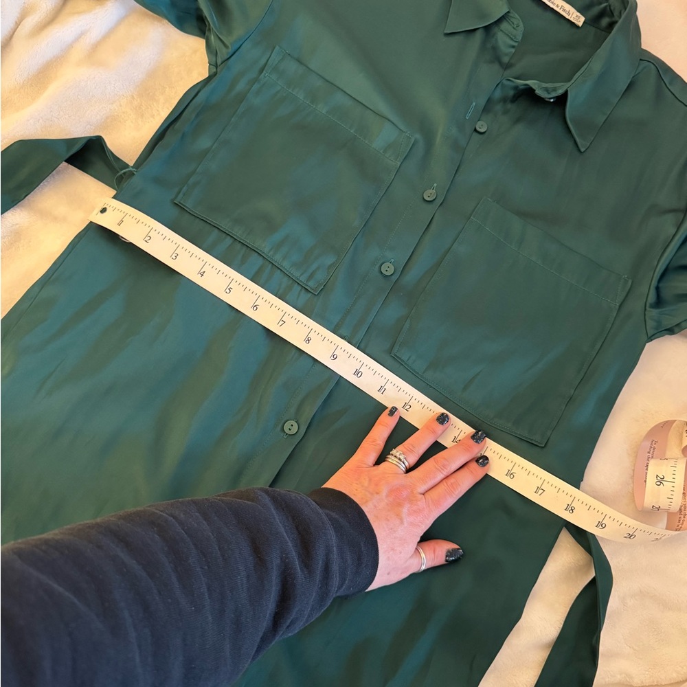 Abercrombie and Fitch satin shirt dress - Picture 12 of 16